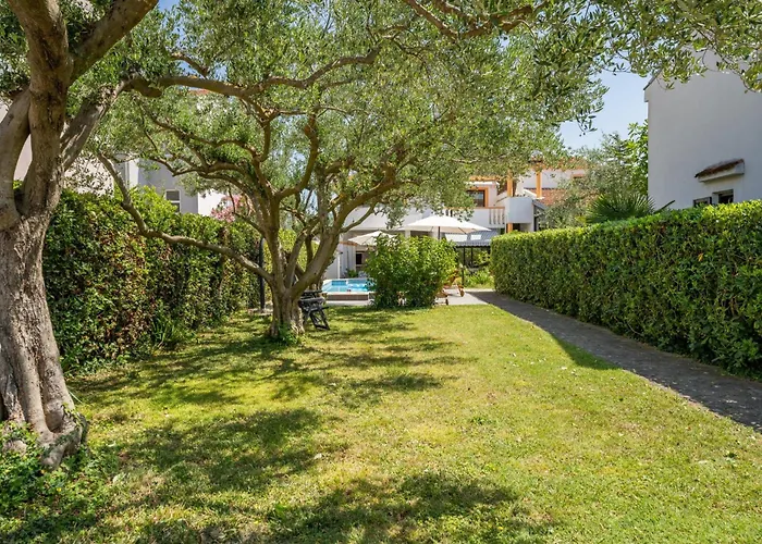 Villa Petra In - Haus Fuer 6-8 Personen Bibinje