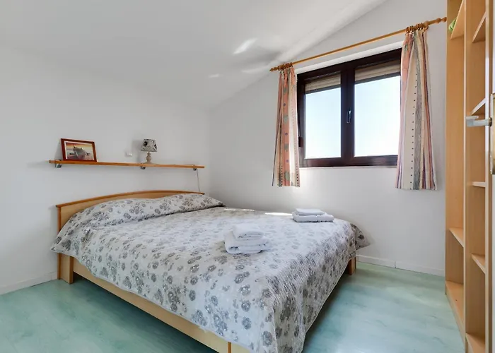 Petra In - Haus Fuer 6-8 Personen 别墅